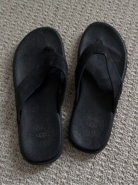 UGG Black Leather Thong Sandals